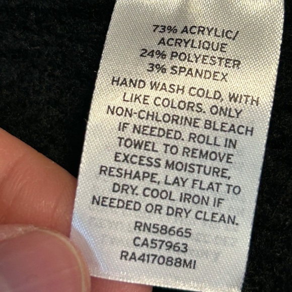 Rachel Parcell Black Knit Delicate Duster Cardigan, size Medium - Picture 9 of 10